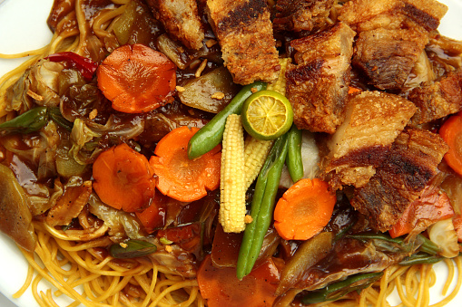 Popular Filipino Foods - pancit